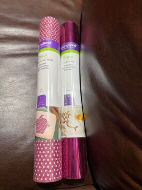 Cricut Pink Iron-On Mesh & Metallic Pink Foil Transfer Set